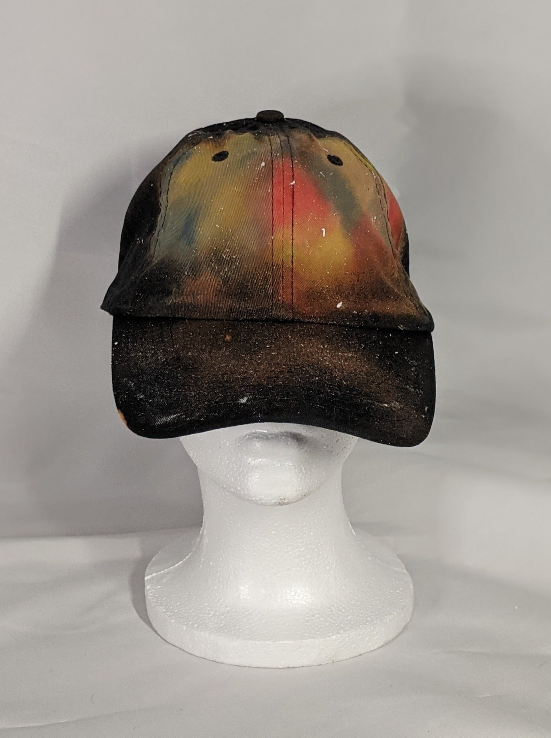 Add a splash of color to your wardrobe and your adventures. A fun nod to space, this abstract and tie-dye inspired updated take on the classic dad hat offers plenty of shade and loads of comfort no matter where you roam.
