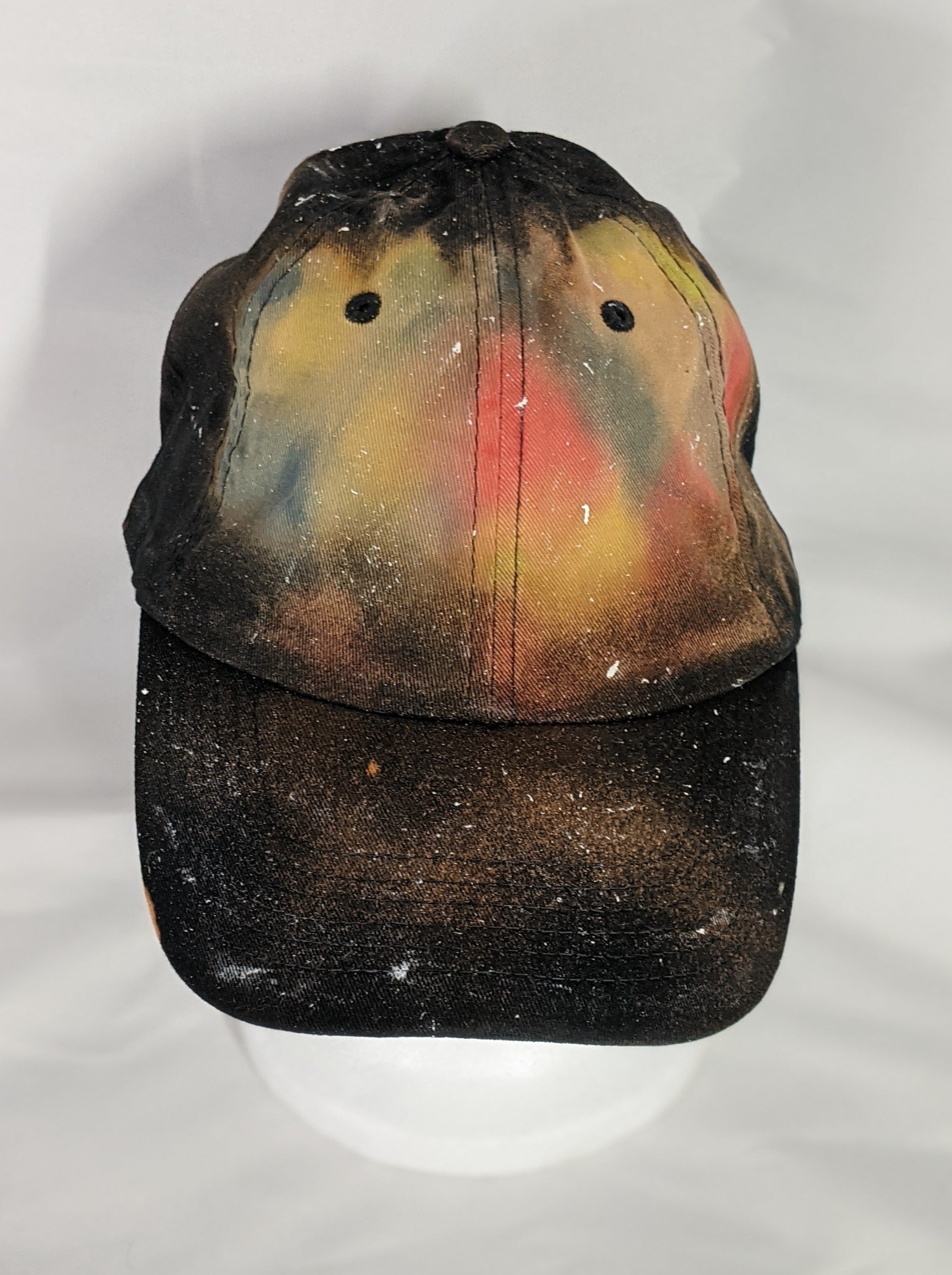 Add a splash of color to your wardrobe and your adventures. A fun nod to space, this abstract and tie-dye inspired updated take on the classic dad hat offers plenty of shade and loads of comfort no matter where you roam.