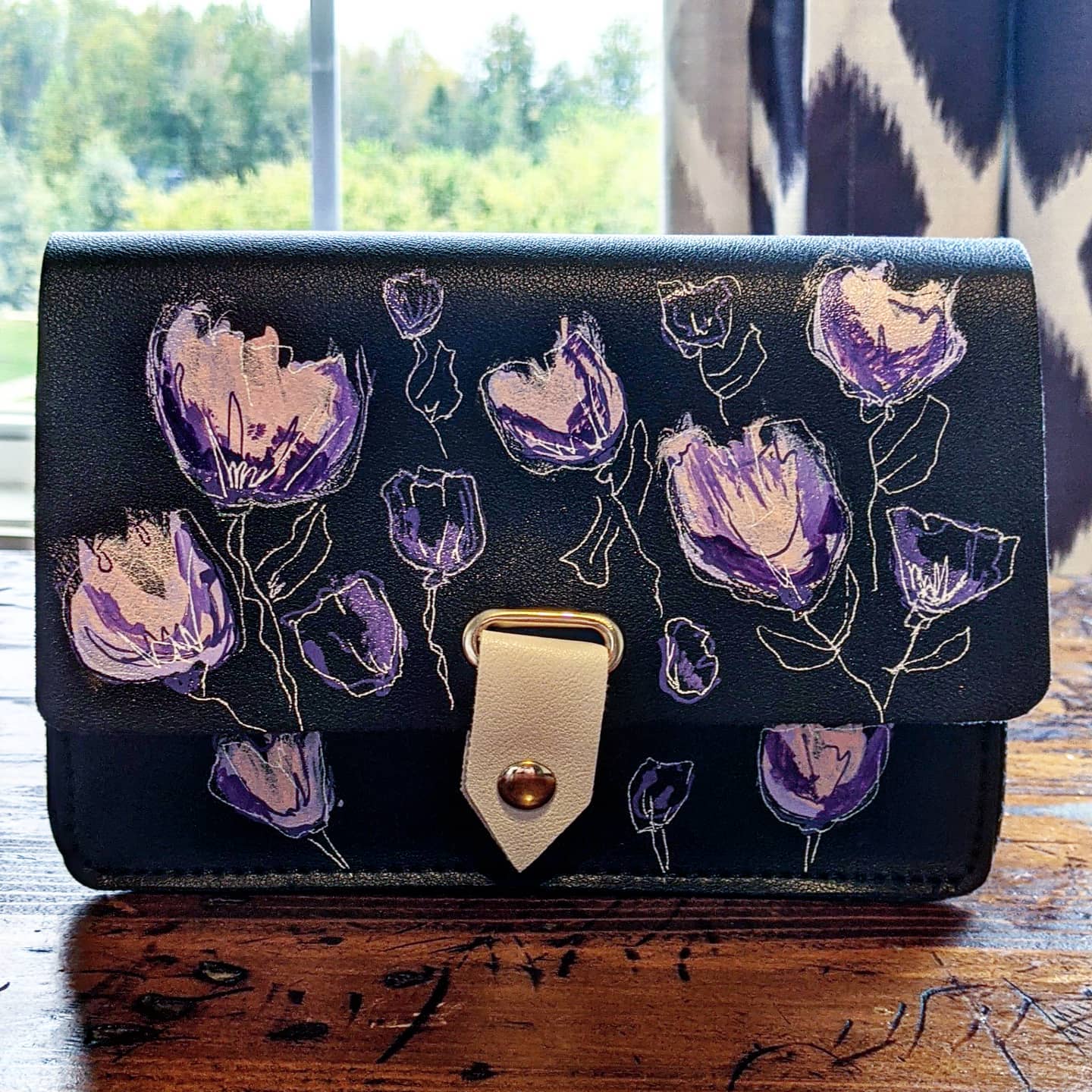 purple flowers clutch bag