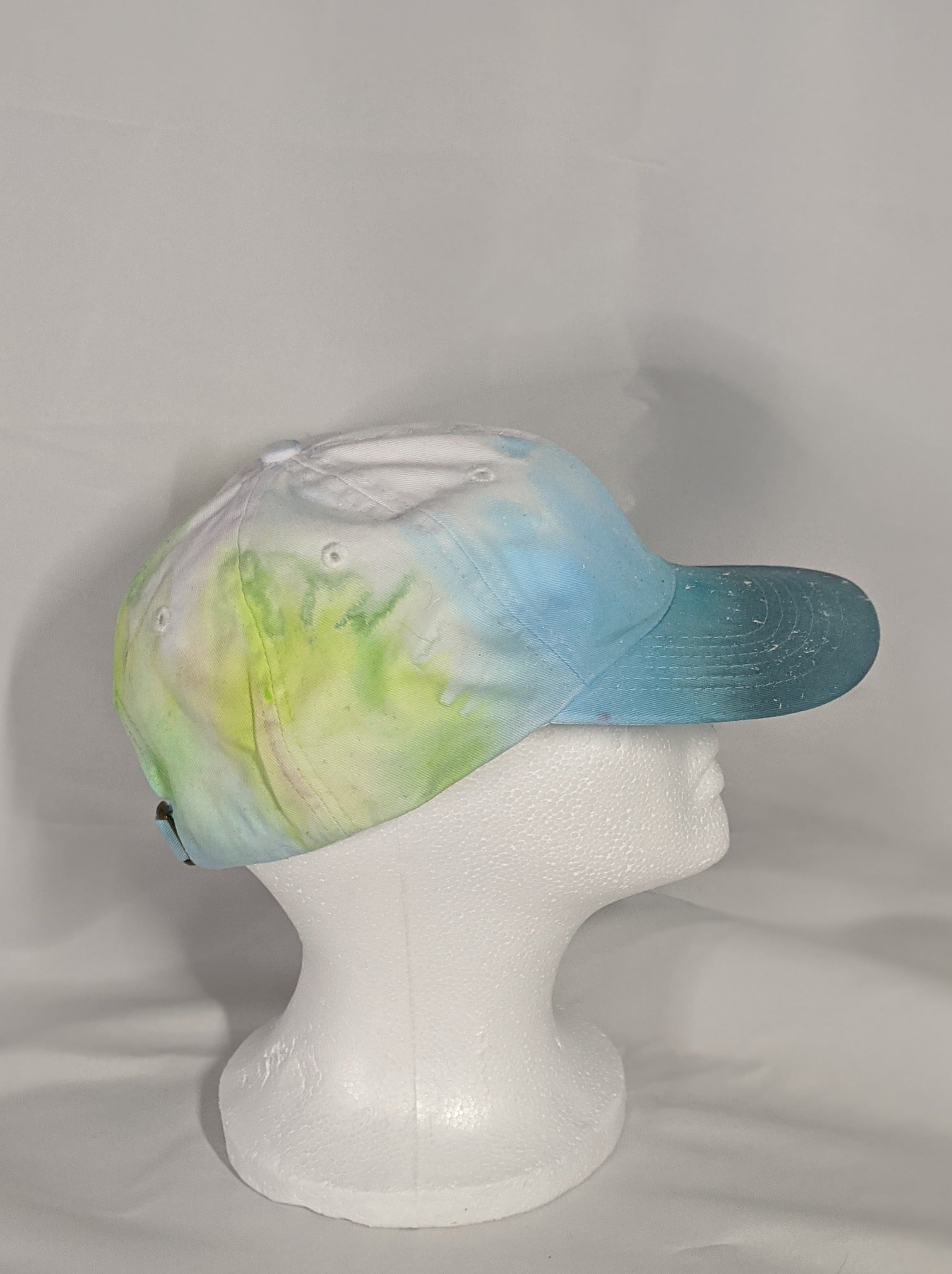 Add a splash of color to your wardrobe and your adventures. A fun nod to space, this abstract and tie-dye inspired updated take on the classic dad hat offers plenty of shade and loads of comfort no matter where you roam.