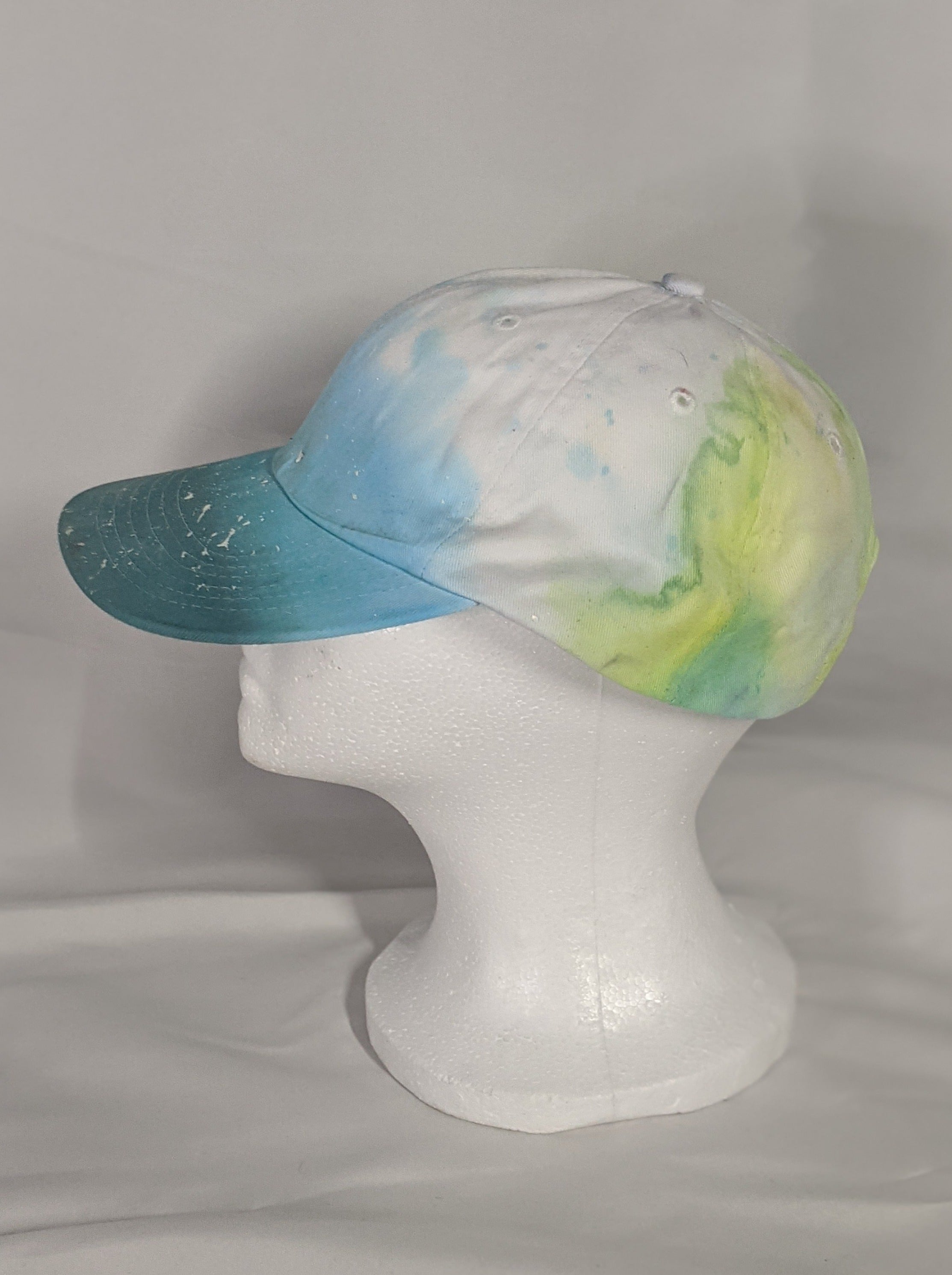 Add a splash of color to your wardrobe and your adventures. A fun nod to space, this abstract and tie-dye inspired updated take on the classic dad hat offers plenty of shade and loads of comfort no matter where you roam.